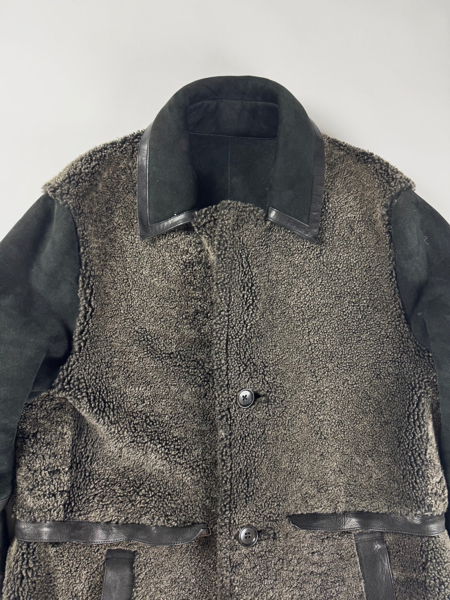 Louis Vuitton Sample Charcoal Shearling Cloude Sleeve Midi Black Collar Leather Tab Pocket Coat FW 2011 - M