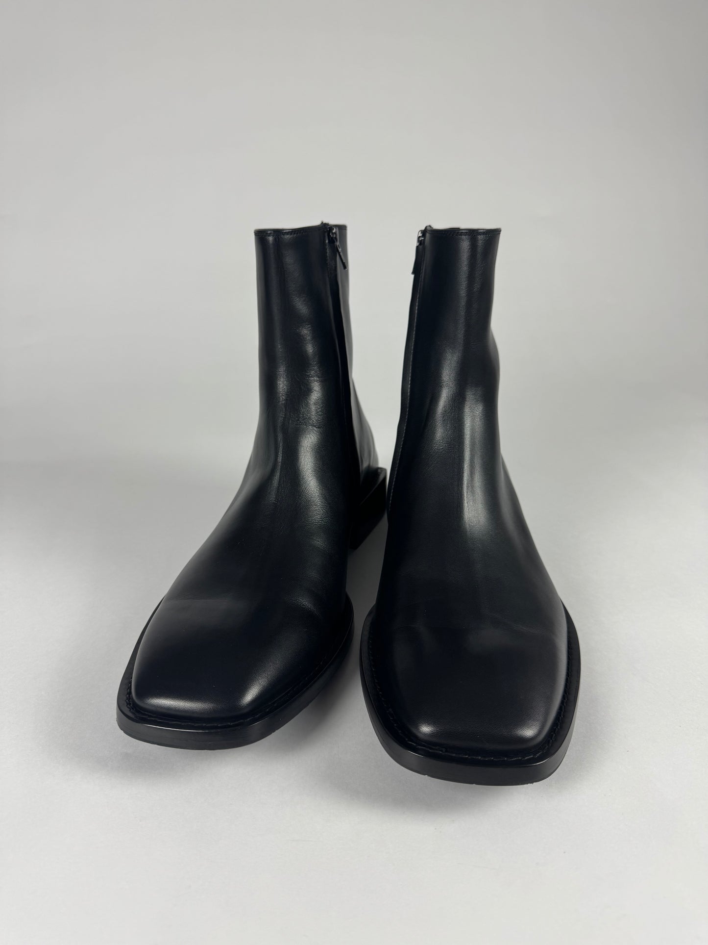 Balenciaga Black Square Rim Carrera Lux Calfskin Boots FW 2019 - 45 EU