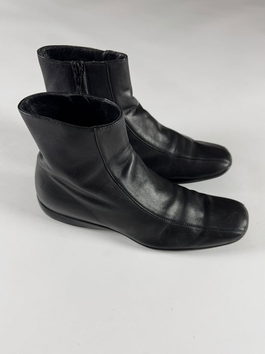 Prada Black Leather Mid Boots SS 1999 - 37 IT/38 EU
