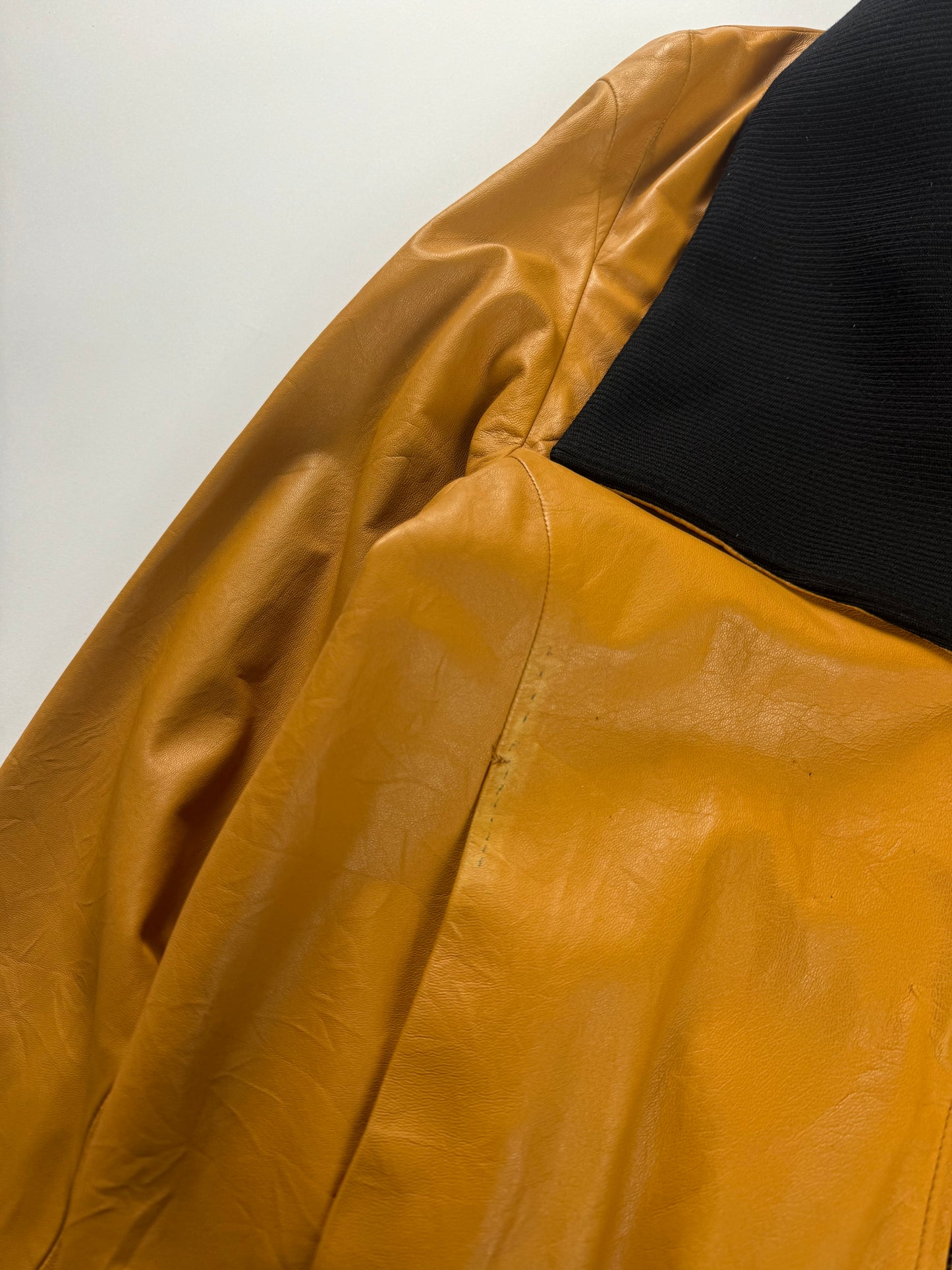 Maison Martin Margiela Unfinished Sample Removable Scarf Leather Jacket 2010s - S