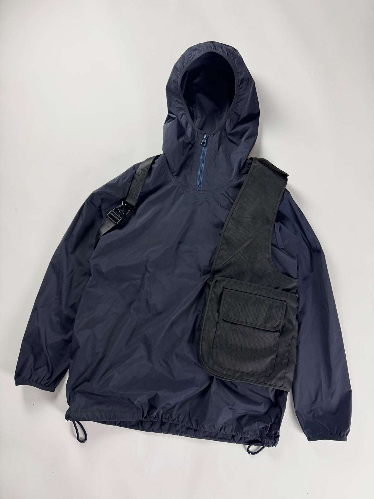 Louis Vuitton Marine Packable Harness Hooded Jacket FW 2019 - M