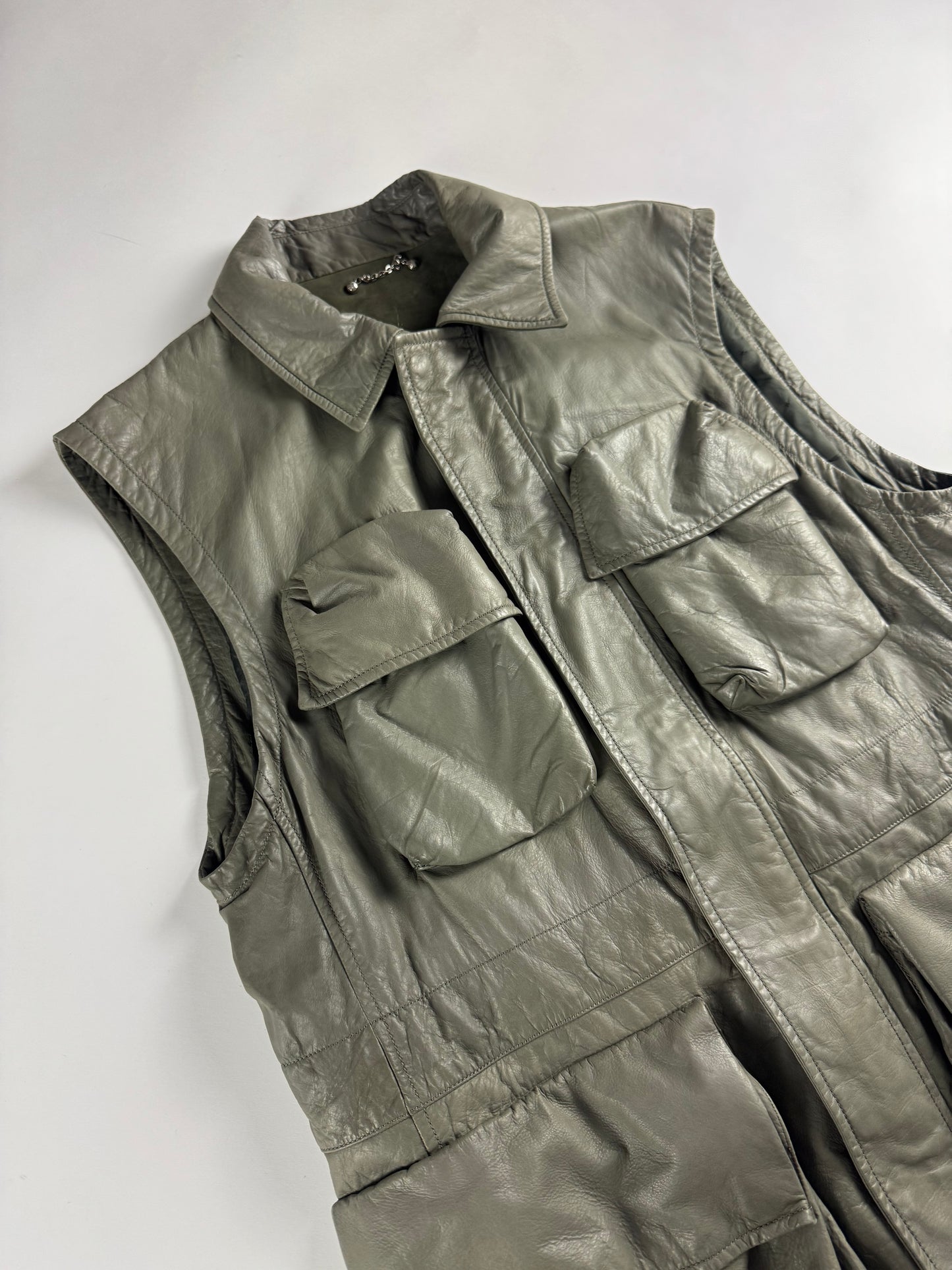 Louis Vuitton Sample Utility Army Calfskin Leather Kaki Sleeveless Jacket FW 2016 - M