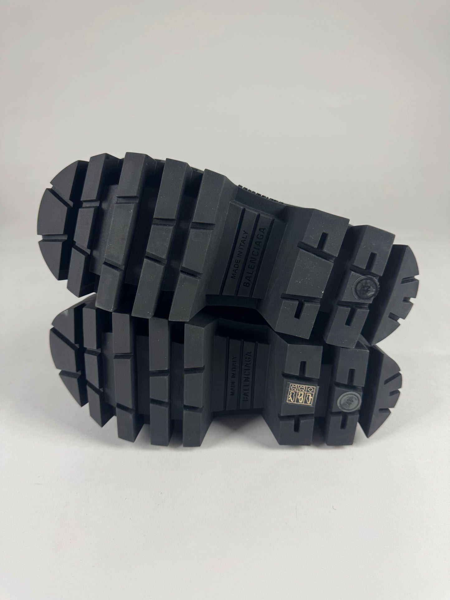 Balenciaga Black Bulldozer Vegetable Tanned Calfskin High Leather Boots SS 2022 - 43 EU