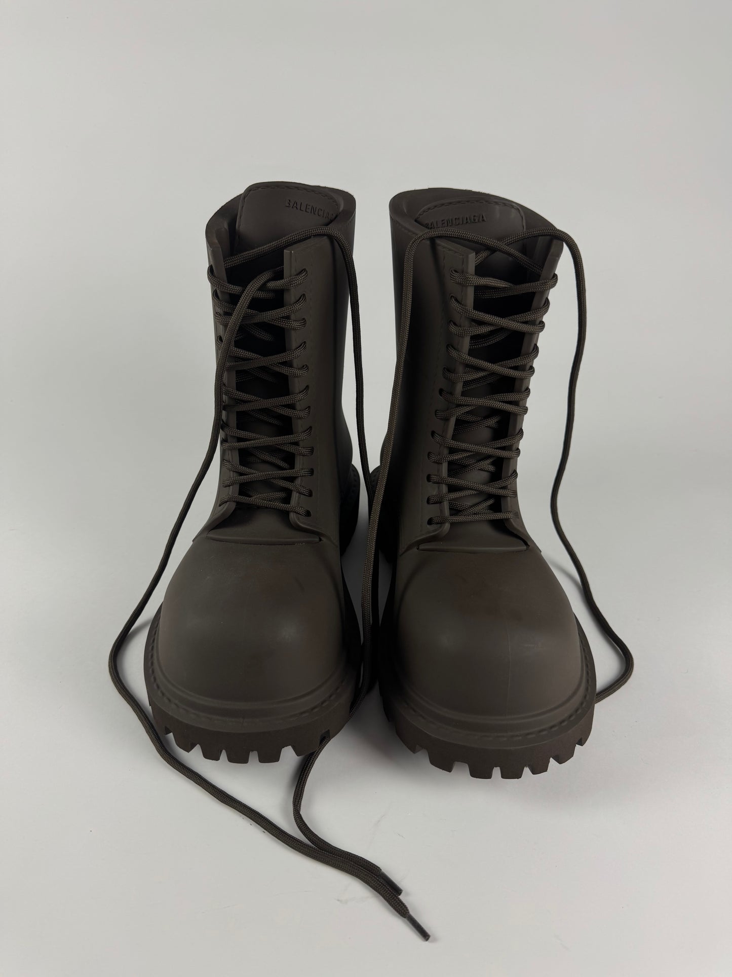 Balenciaga Brown Laced Steroid Oversized Boots Resort 2023 - 44 EU