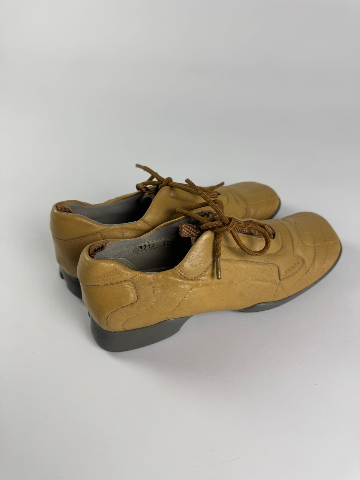 Prada Sport Camel Textured Leather SS 2000 - 37,5 IT/38,5 EU