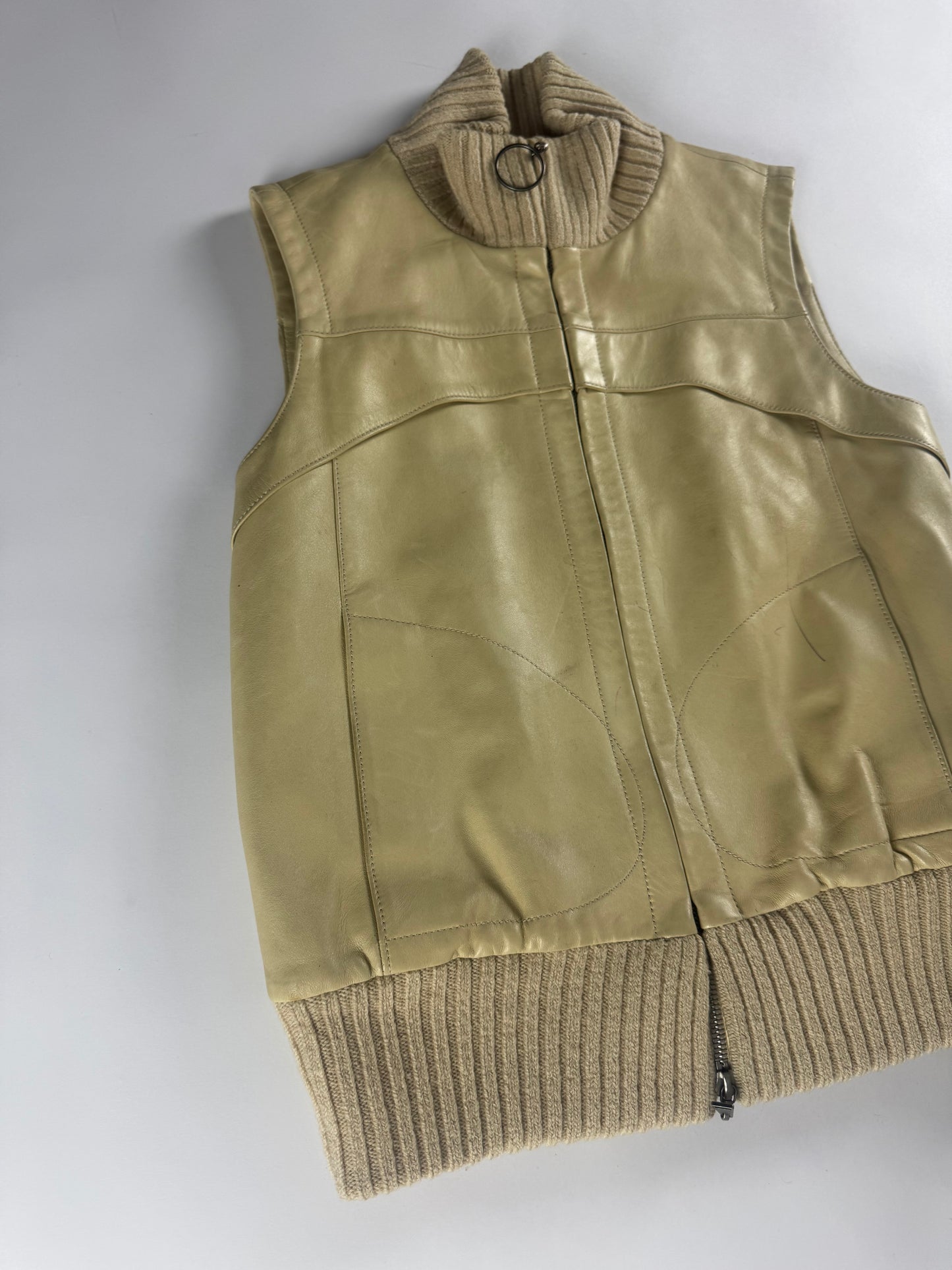 Louis Vuitton Cream Leather Ribbed Knit Collar Vest 2000s - XS