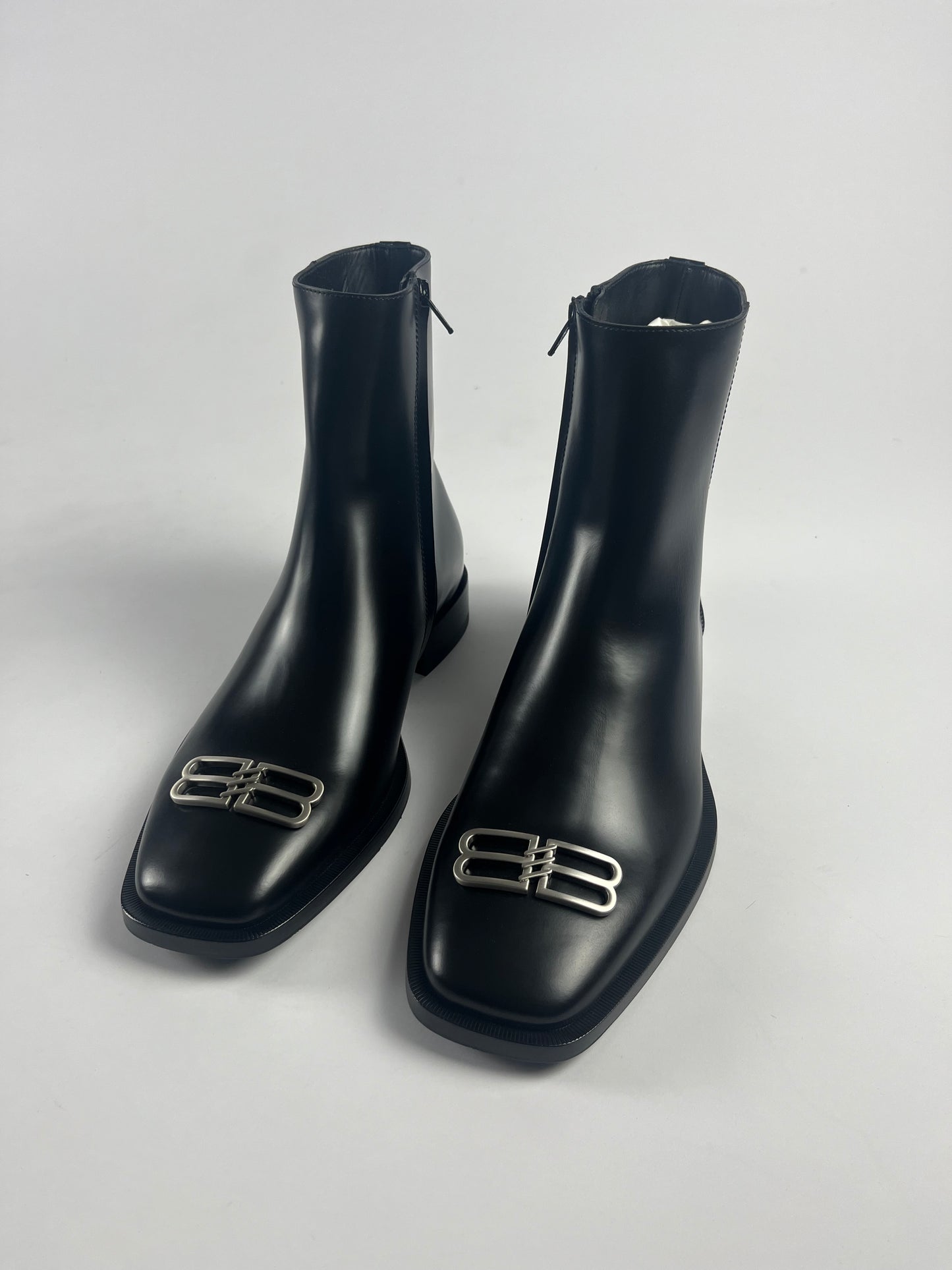 Balenciaga Square Toe Silver BB Rim Leather Ankle Boots FW 2019 - 40 EU
