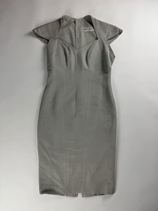 Lanvin Elegant Short Sleeve Stripe Dress 1970s - M