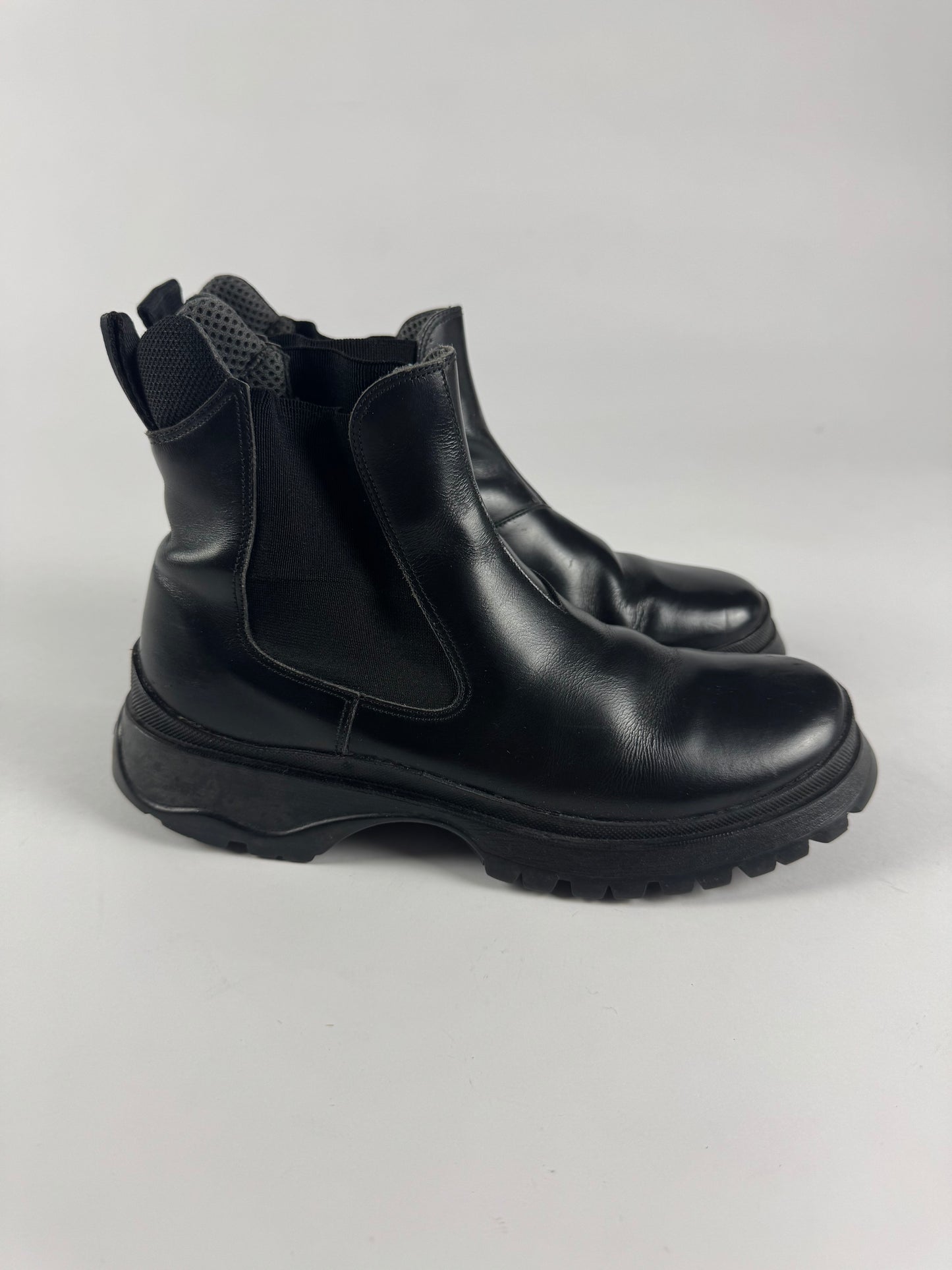 Prada Black Leather Chelsea Combat Mid Boots FW 2003 - 40 EU
